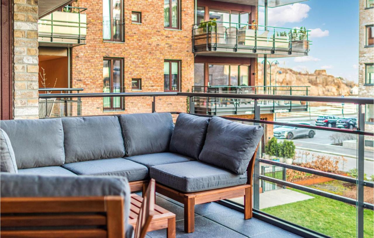 Awesome Apartment In Kristiansand With Wifi Luaran gambar