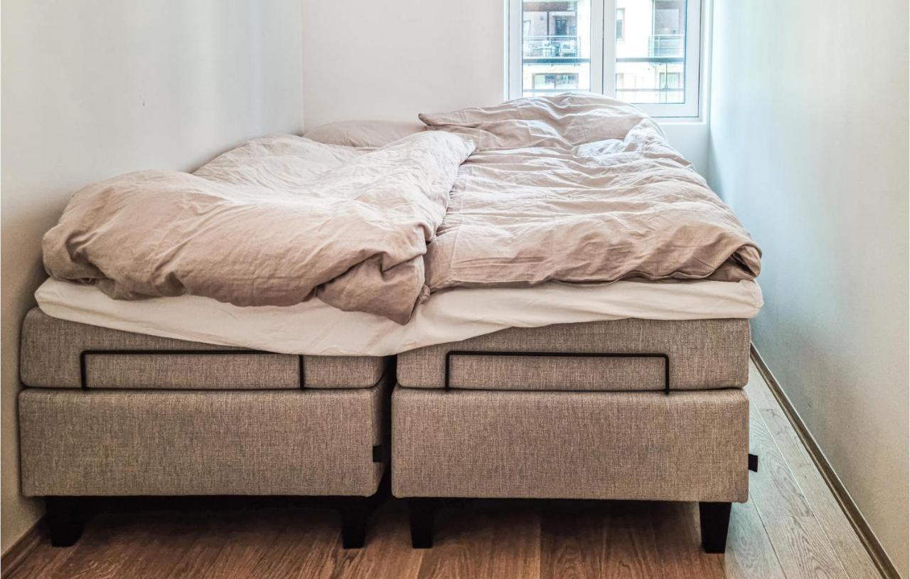 Awesome Apartment In Kristiansand With Wifi Luaran gambar